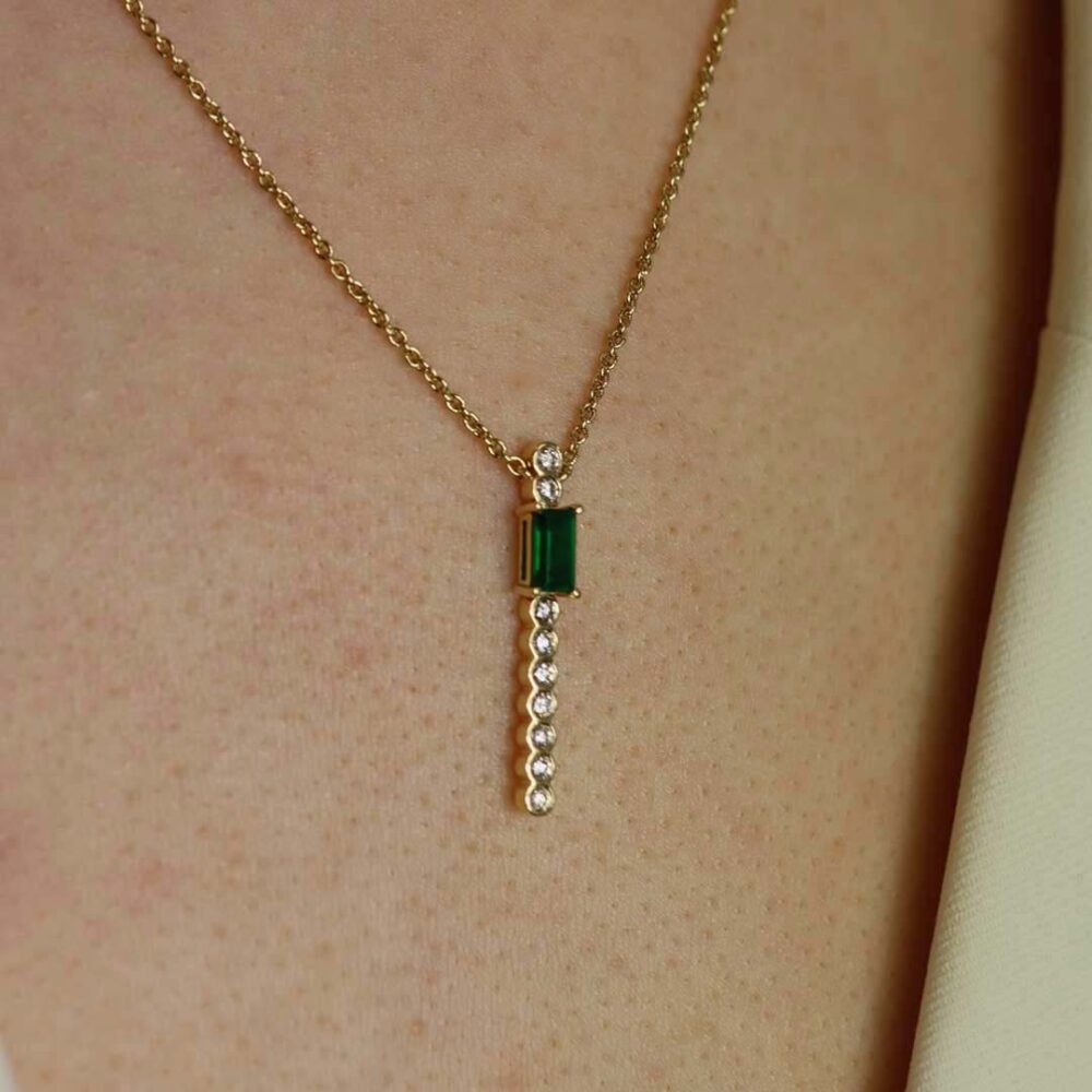 Jette Emerald and Diamond Pendant Heidi Kjeldsen Jewellery P1622 model
