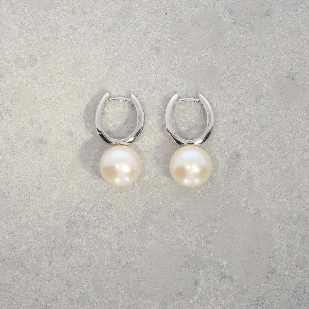 Sofia Cultured Pearl Drop Earrings Heidi Kjeldsen Jewellery ER5032 still