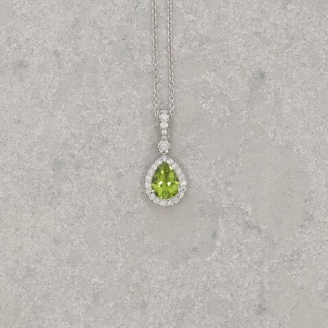 Nanna Peridot Emerald Diamond Pendant Heidi Kjeldsen Jewellery P1694 still