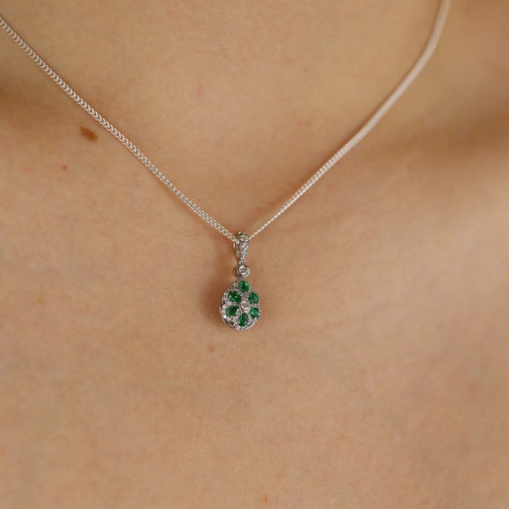 Nanna Peridot Emerald Pendant P1694 Side 2