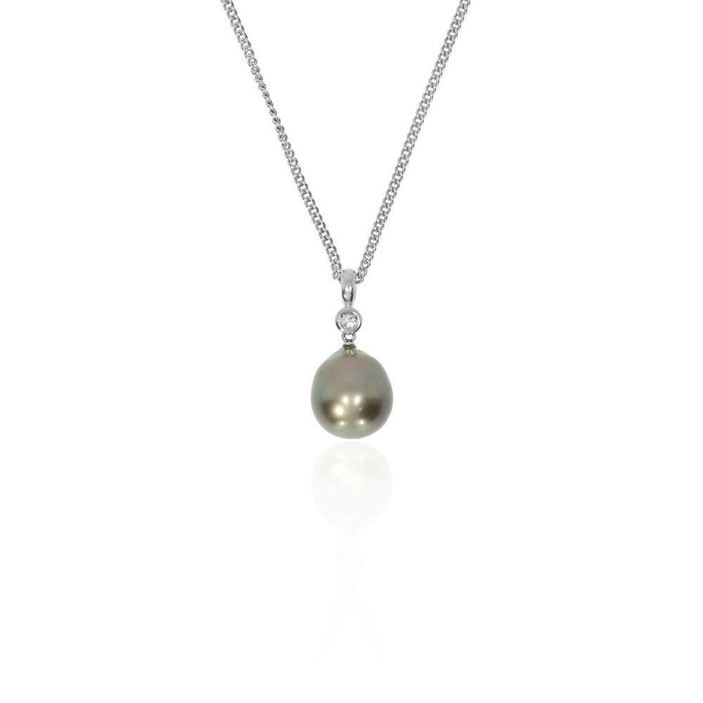 PL0002 Preloved Tatihan Pearl Diamond Pendant Heidi Kjeldsen Ltd white1