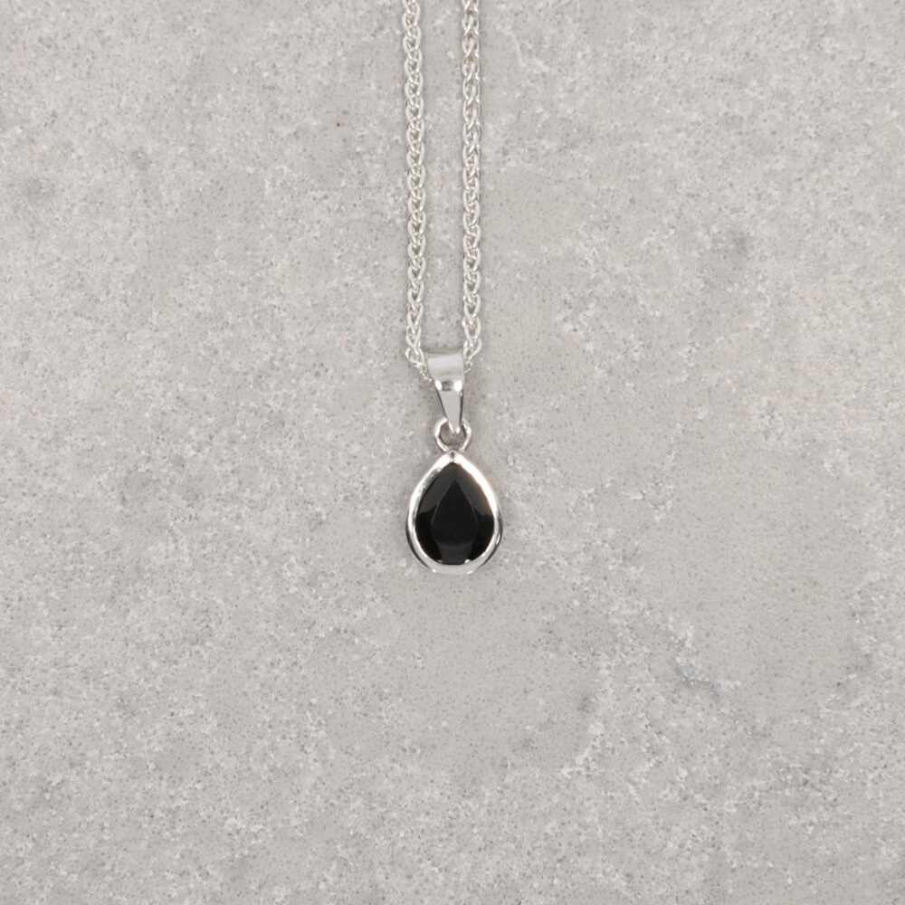 Grete Black Spinel Pendant Heidi Kjeldsen Jewellery P1620 still