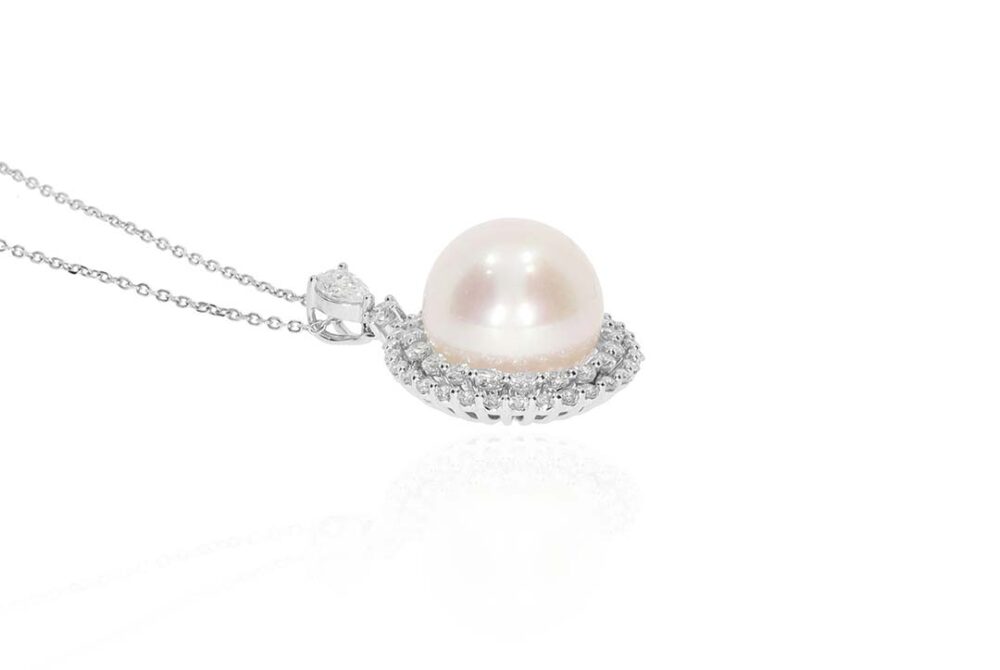 Margit Cultured Pearl and Diamond Pendant Heidi Kjeldsen Jewellery P1700 white1