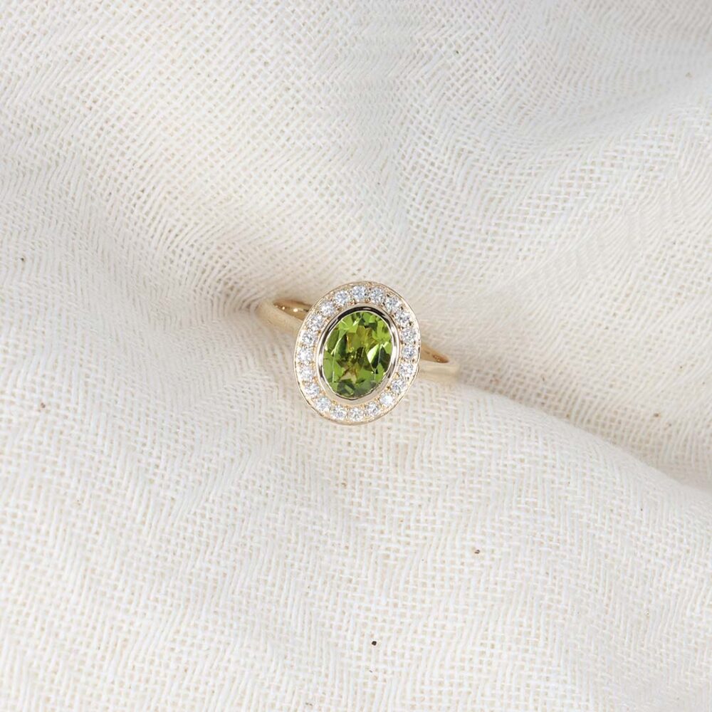 Nanna Peridot Diamond Ring Heidi Kjeldsen Jewellers R4993 still