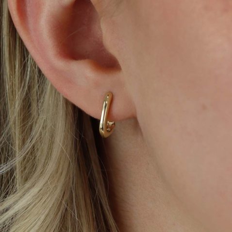 Eliza Rectangular Huggie Earrings Heidi Kjeldsen Jewellers ER5063 (1)