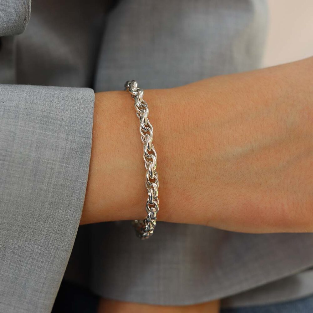 Helle Round Belcher Interlinked Chain Bracelet Heidi Kjeldsen Jewellers BL4167