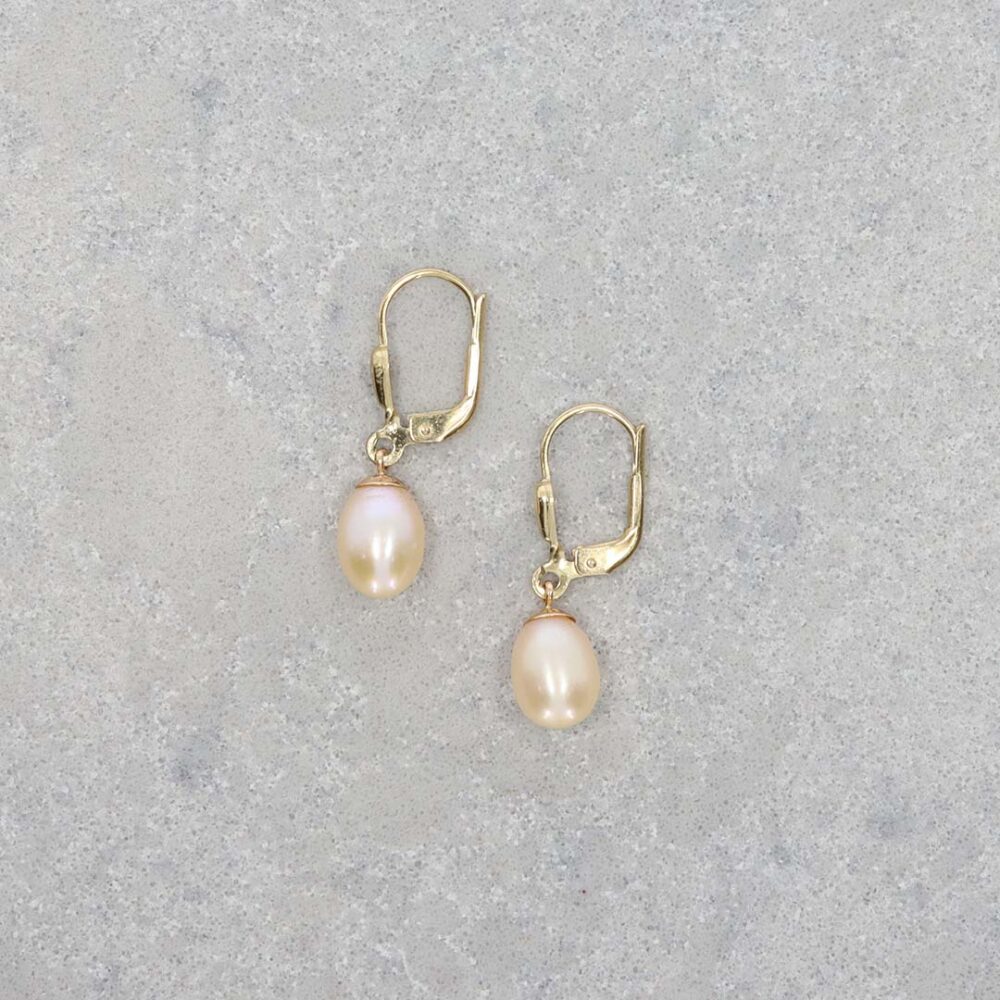 Margit Peach Freshwater Pearl Drop Earrings Heidi Kjeldsen Jewellers ER6049 still