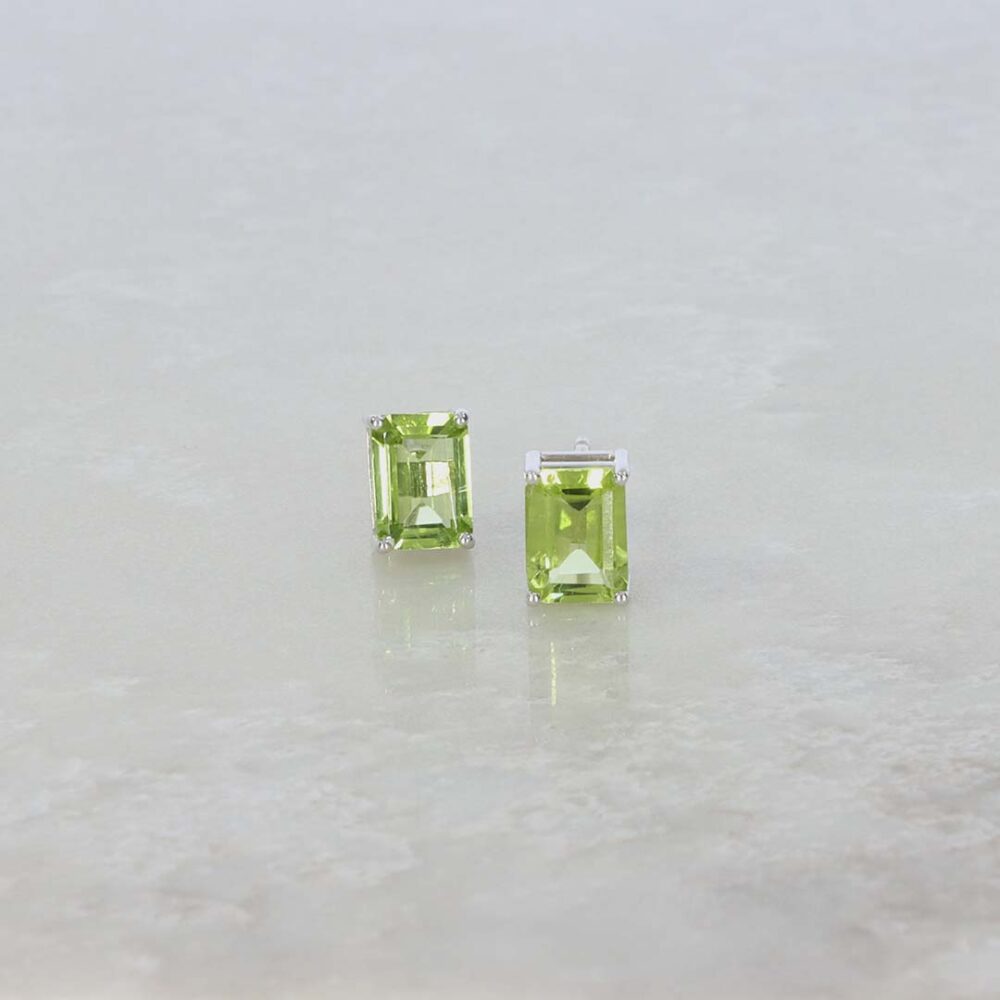 Nanna Peridot Emerald Cut Earrings Heidi Kjeldsen Jewellery ER6024 still