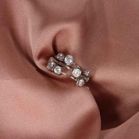 Trine Diamond Bubble ring by Heidi Kjeldsen Jewellery R1630s still