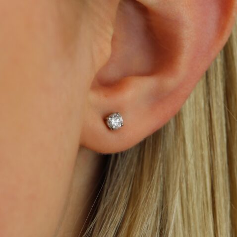 Hanne Diamond 0.80cts Earstuds Heidi Kjeldsen Jewellers ER6070 model
