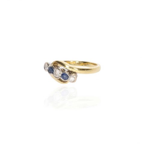 Clara Preloved Sapphire and Diamond ring Heidi Kjeldsen Jewellery PLR0011 white1